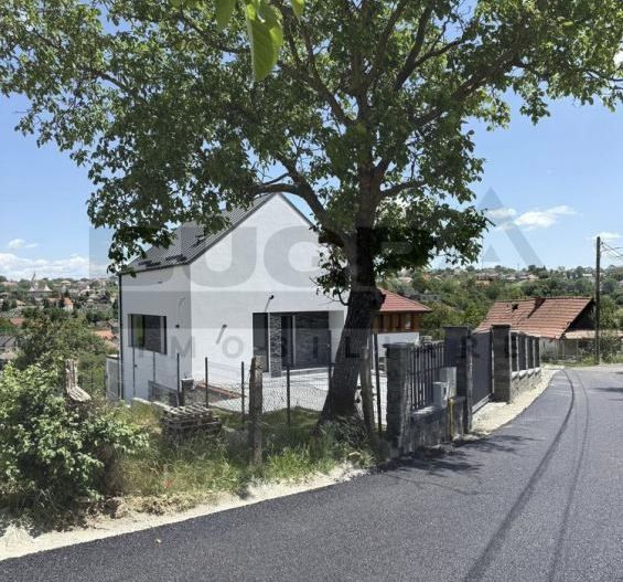 Casa individuala, 160 mp+ 873 mp teren, parcare, zona Feleacu - Poză 3