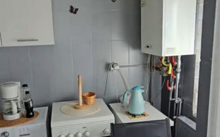 Garsoniera de inchiriat/ centrala proprie - Poză 3