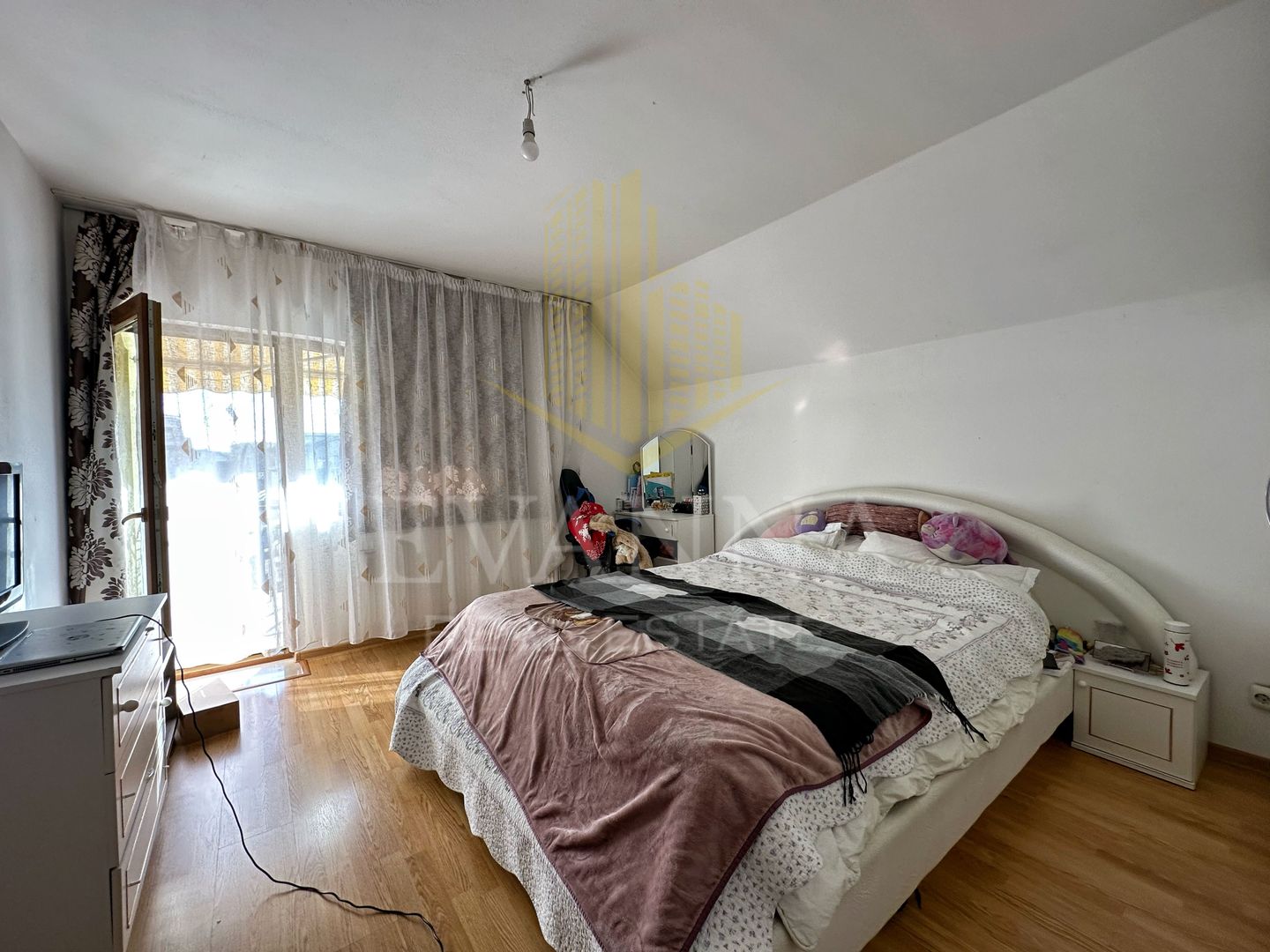 Casa de vanzare | strada Lamaitei - Poză 11