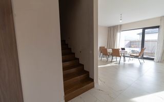 Duplex modern – 5 camere + garaj - Poză 4