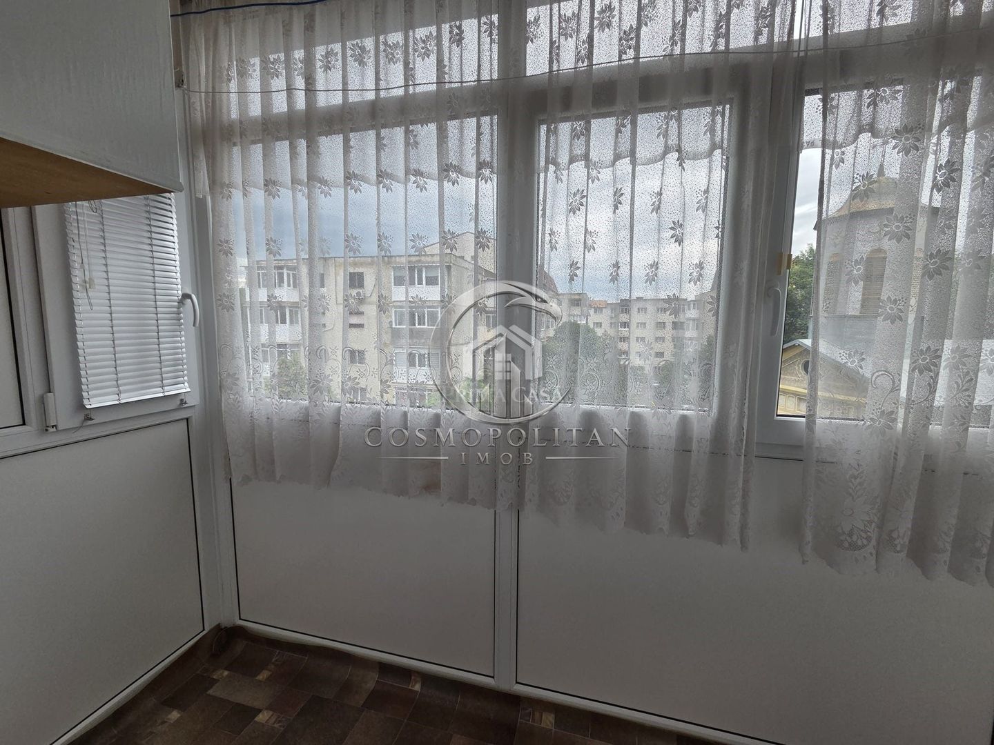 Apartament cu 2 camere ~ zona Dorobanti 1 ~ etaj 3din4 ~ cu imbunatatiri - Poză 9