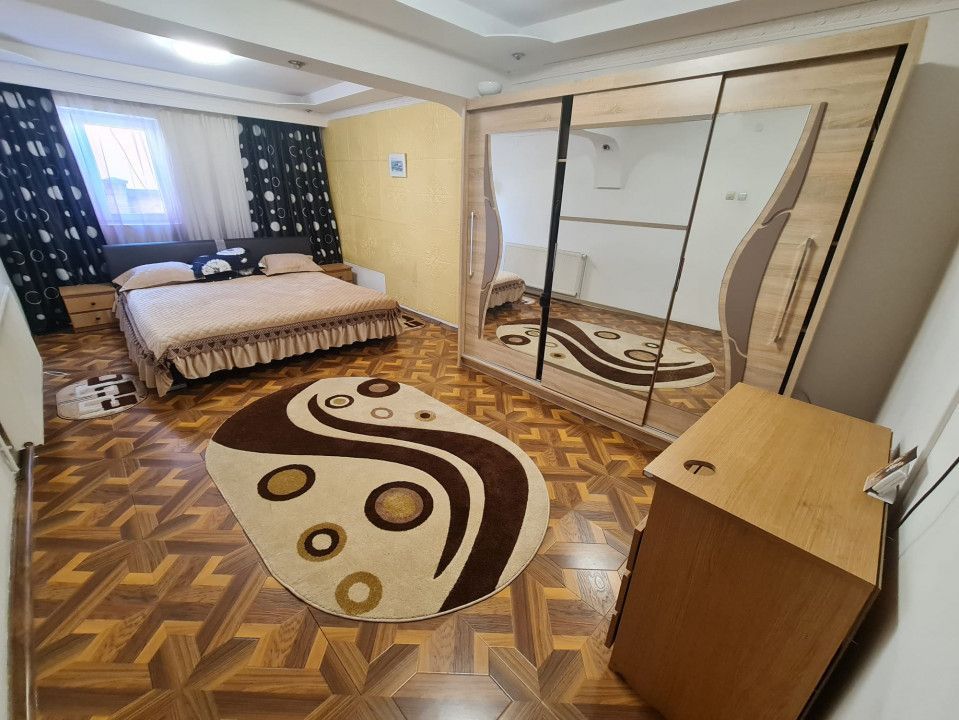 Vilă cu studio muzical și 7 camere – Calea Severinului, Târgu Jiu - Poză 3