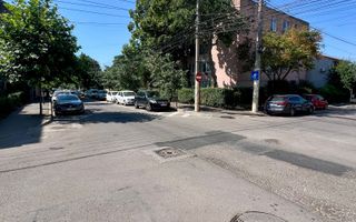 Casă de vânzare – Faleza Nord, Strada Unirii | La doar 100 m de mare - Poză 2