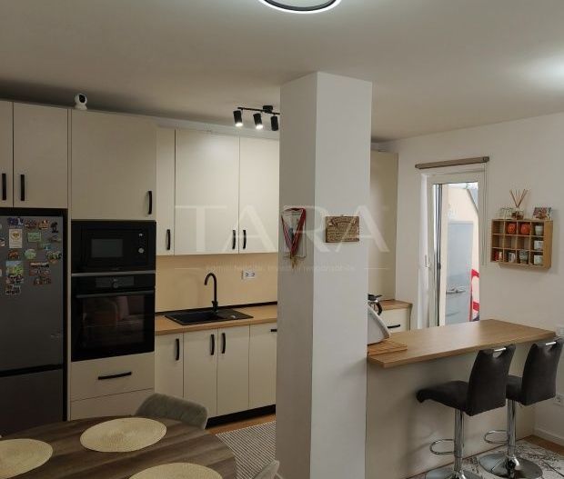Apartament modern cu 3 camere, Apahida | 82 mp + parcare CF. - Poză 1