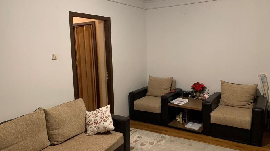 Vanzare Apartament Craiovei - Poză 3