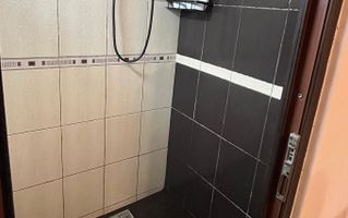 Camera de camin transformata in garsoniera! - Poză 3