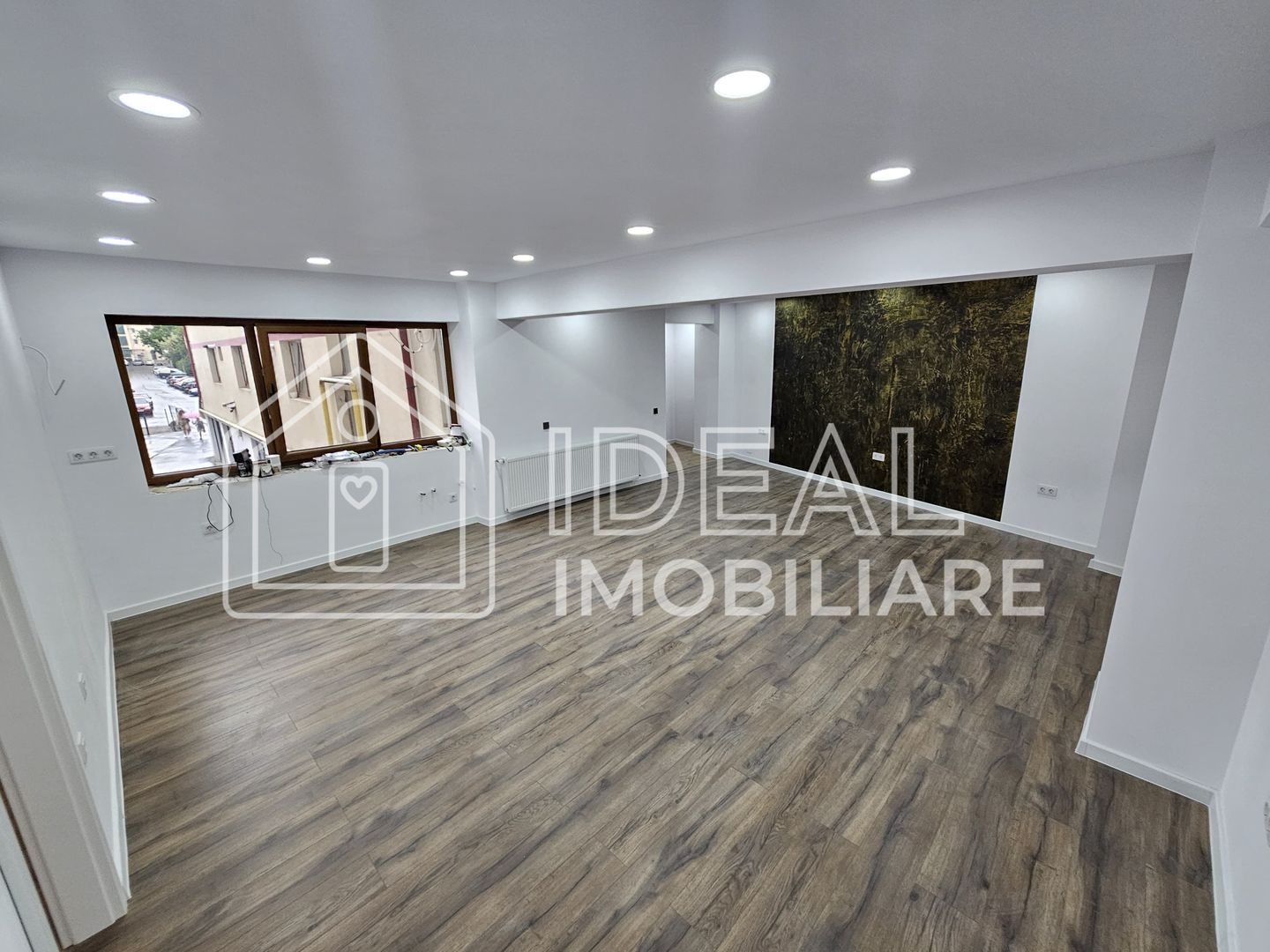Apartament cu 3 camere si terasa LA CHEIE, 112 mp utili, zona Turnisor - Poză 3