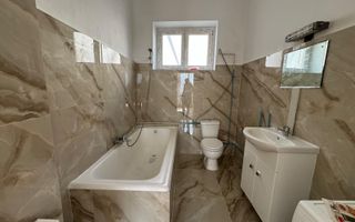 Spațiu de birouri de inchiriat pozitionat in zona istorica a Sibiului - Poză 9