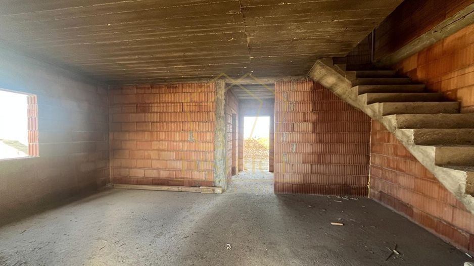 Duplex cu 4 camere | Mosnita Veche | Carrefour - Poză 4