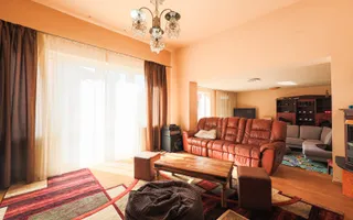 Vilă cu 6 camere în zona rezidențială - Poltura - Poză 14