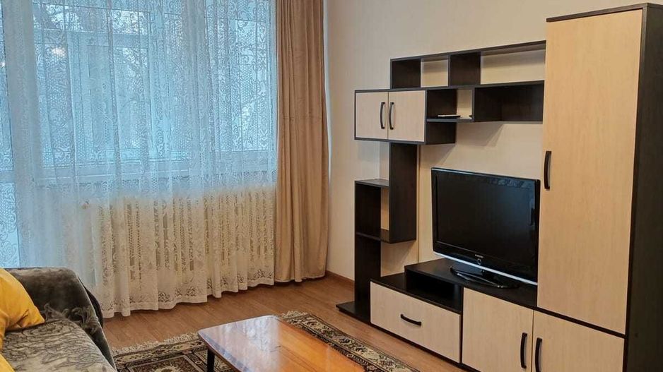 🚇 De Închiriat: Locuință Confortabilă cu 3 Camere | B-dul Alexandru Obregia - Poză 1