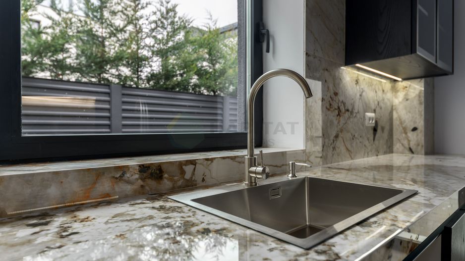 VILA IANCU NICOLAE, stil mediteranean, 5 dormitoare, 3 terase, gradina - Poză 11