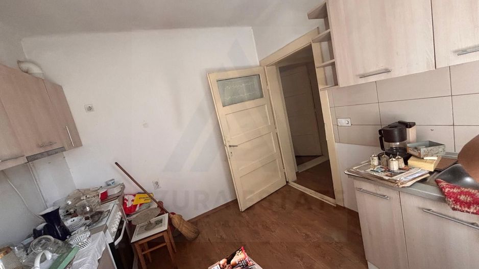 Casa singur in curte 335 mp teren si acces auto in zona Promenada Mall - Poză 11