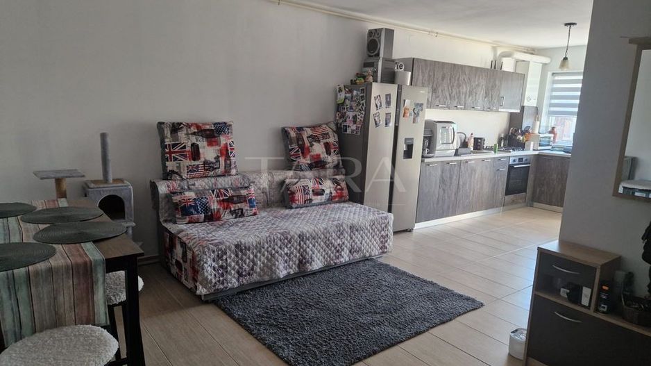Apartament 2 camere cu parcare inclusă, zonă liniștită – Florești. - Poză 4