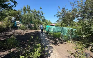 De vânzare lot pentru casă de vacanță- Răzeni, Ialoveni ,La doar câțiva pasi de Lacul Piatihatka - Poză 17