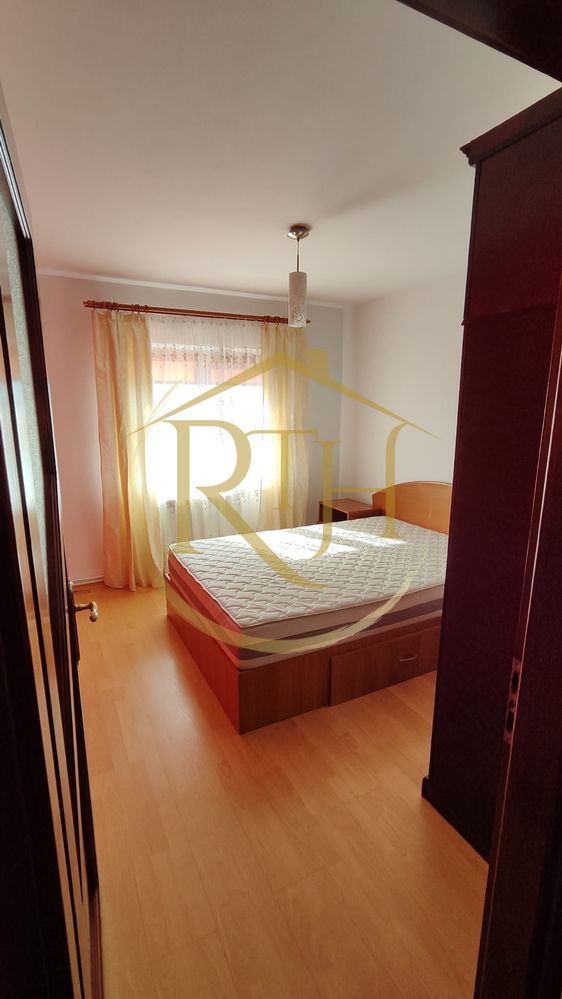 Oferim spre vânzare apartament cu 3 camere, decomandat, zona Girocului - Poză 4