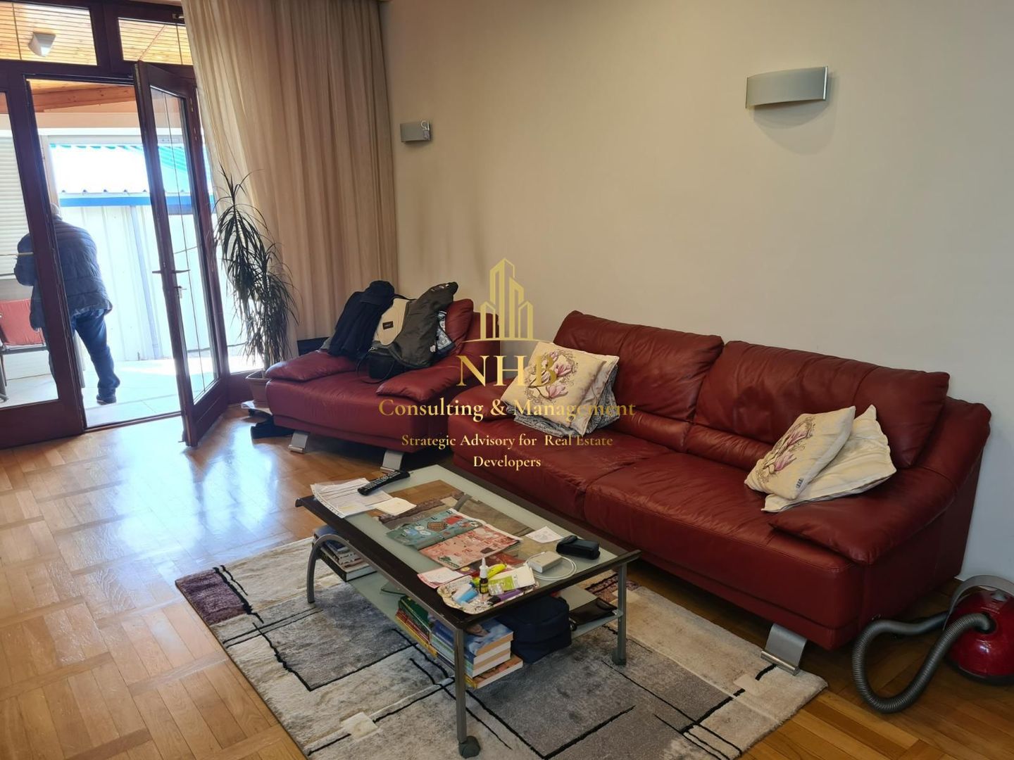 Ocazie rara! Vila de 4 camere in Baneasa + garaj - Poză 15