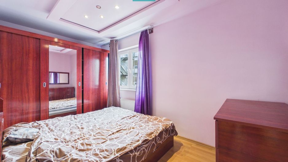 Apartament cu 3 camere în zona Spitalul Județean - Poză 4