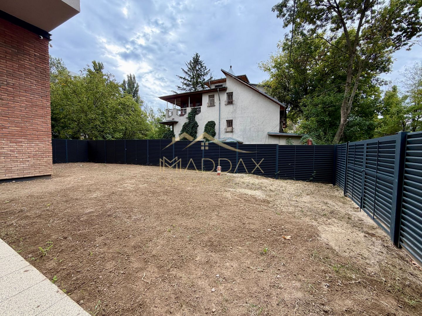 Duplex 4 camere cu gradina //  200 mp + curte 150mp // Straulesti - Poză 37
