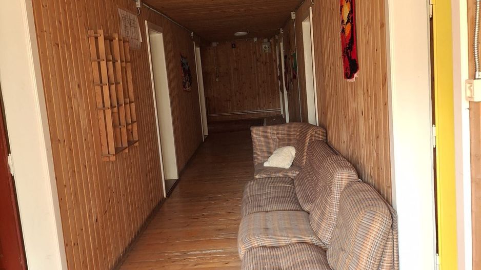 Casa cu 15 camere de vanzare in Bazna, Sibiu ( azil, pensiune) - Poză 12