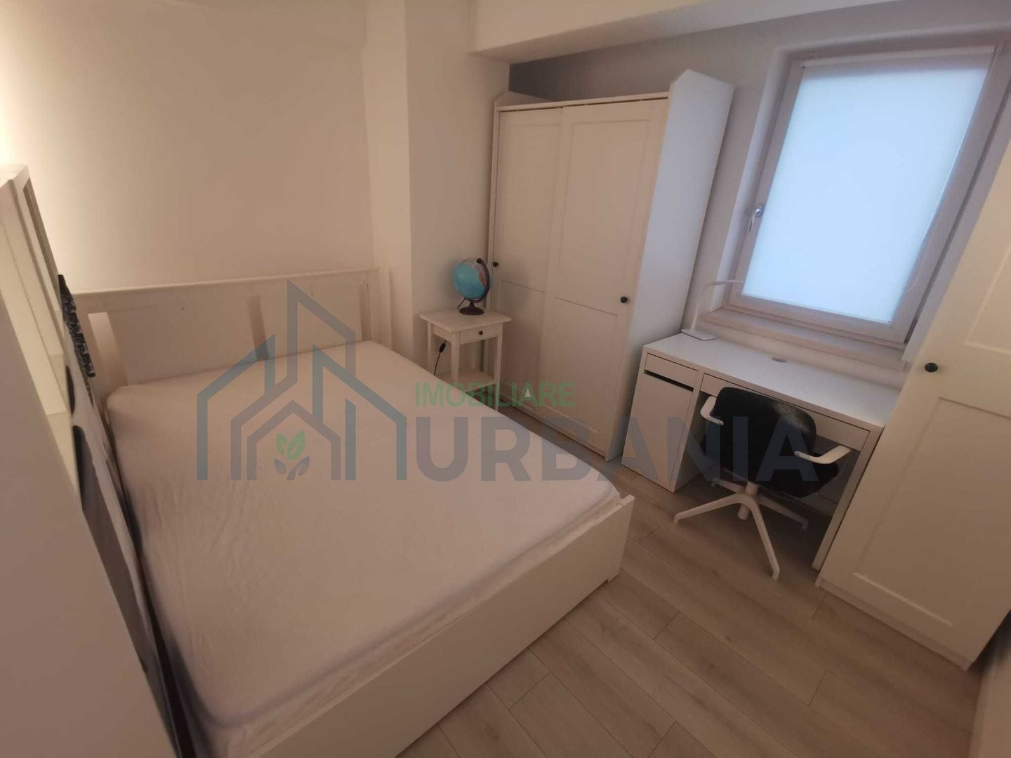 Apartament cu o cameră în Conest Vision, Iași - compartimentare living, dormit și spațiu de lucru - Poză 3