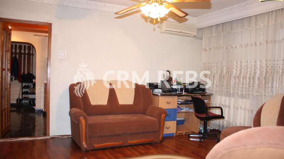 Ultracentral 2 camere ,decomandat ,56 mp. ! - Poză 1