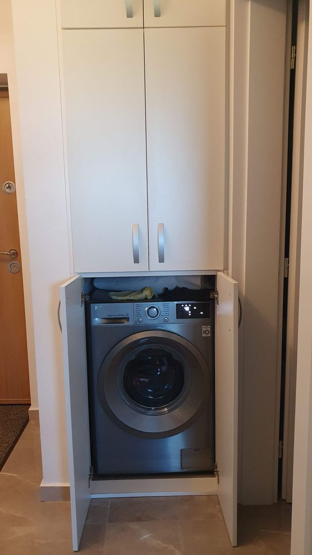 Bloc nou, Tractorul apartament mobilat la parter cu balcon si parcare - Poză 10