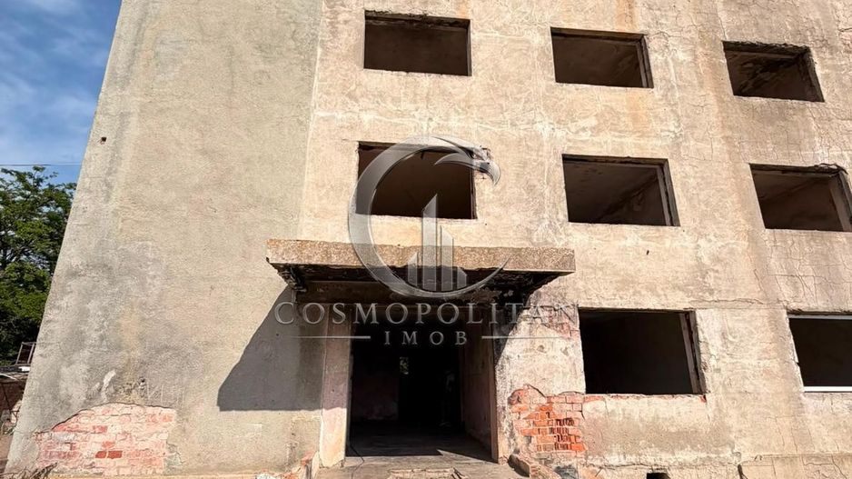 Oportunitate de investitie! Bloc p+4 in orasul Pogoanele/BZ - Poză 4