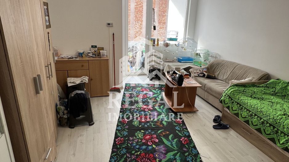 Garsonieră 28 mp + balcon – zona M4 – etaj 1 - Poză 5