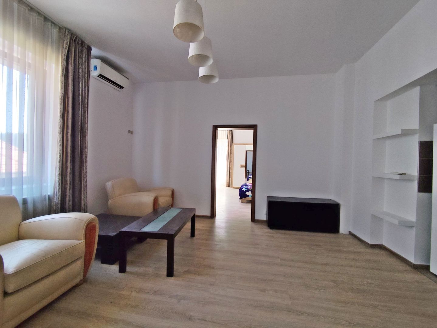 Apart.ultracentral 2 cam.et.1, pe str.Evreilor Deportati 64, Oradea - Poză 1