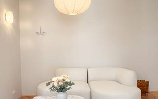 Rare Find | Apartament de Design în casă - Poză 2