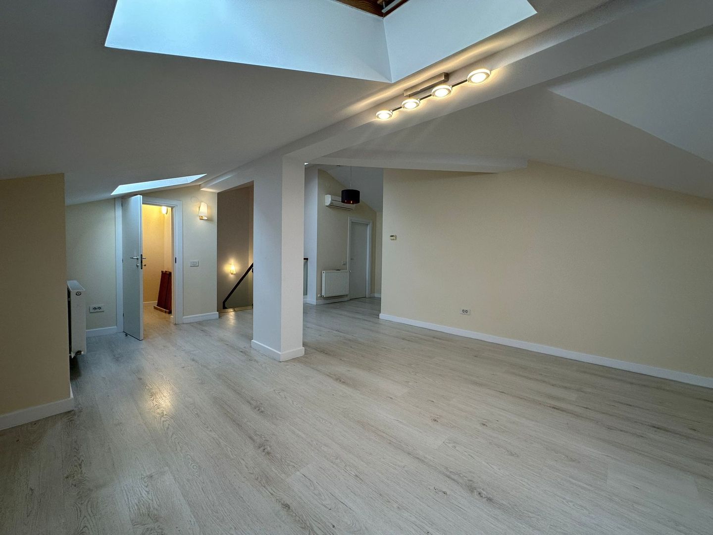 CASA PREMIUM | OXFORD GARDENS - Poză 10