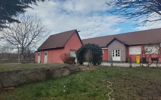 CASA MODERNA DE VANZARE IN MICALACA - Poză 2