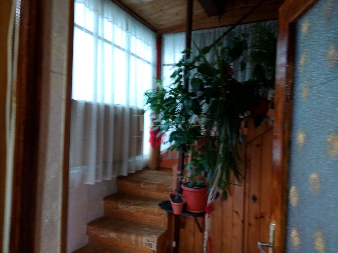 Apartament cu 3 camere de vânzare în zona ultracentrală - Poză 1