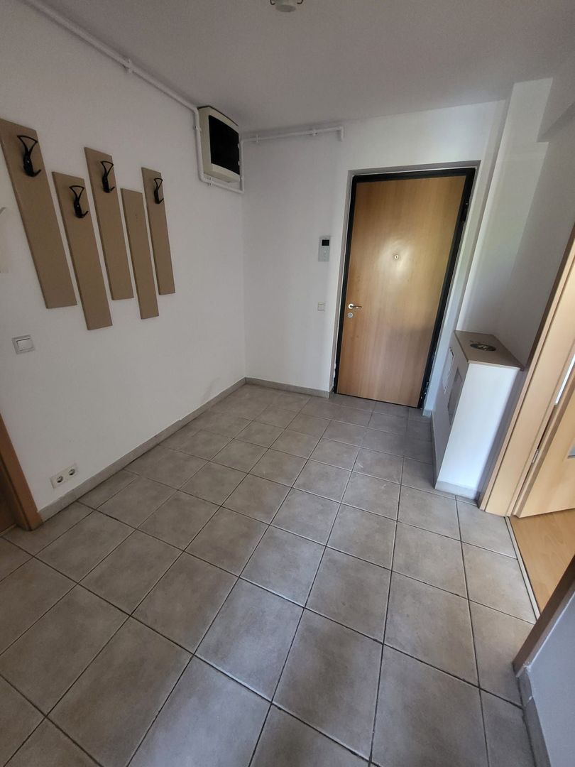 Ap 4 camere Dna Ghica Plaza, 2 locuri parcare, se accepta persoane straine,140mp - Poză 6