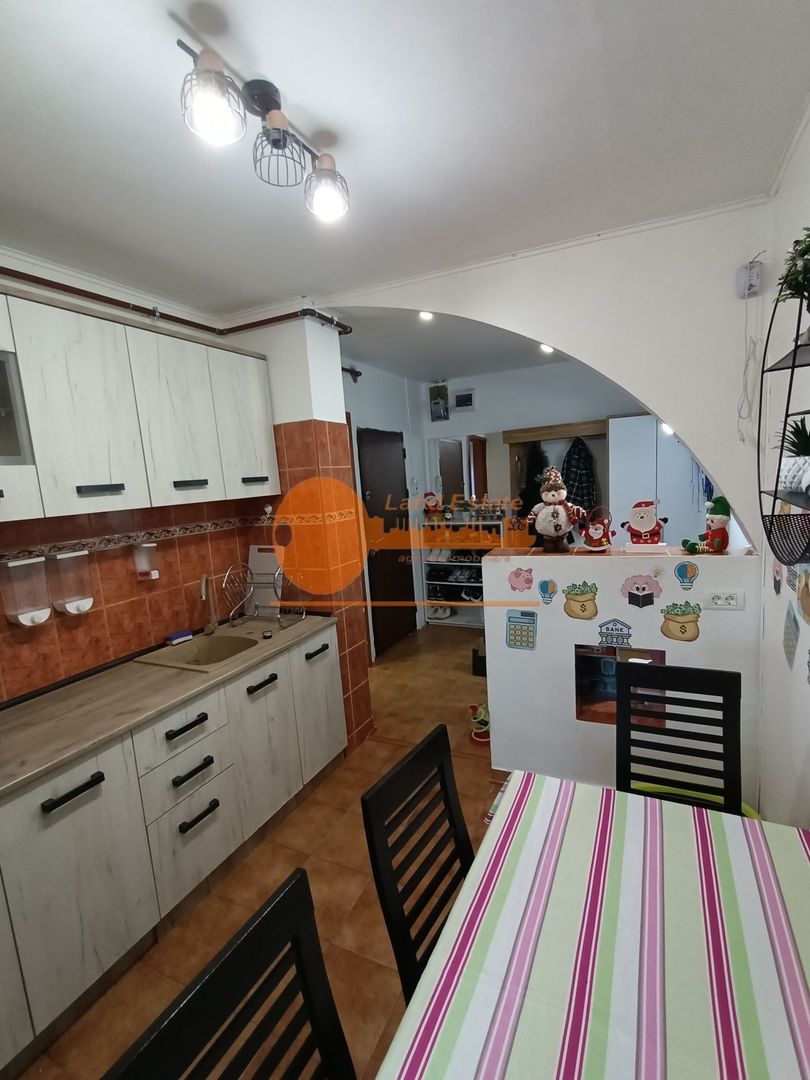 2 camere Gorjului ( 600 m metrou-2/4) - Poză 7