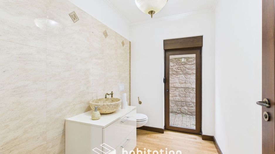 Tur virtual:  Duplex modern, luminos și spațios cu garaj – zona Lunei - Poză 8