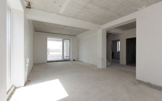 Vânzare, Hi-Tech, 2 nivele, 4 camere, strada  A. Lăpușneanu, Budești - Poză 11