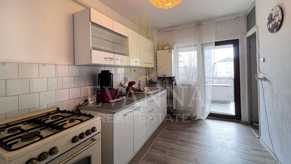 De inchiriat, 3 camere, etaj 2 -  Sasar, strada I.L.Caragiale. - Poză 10