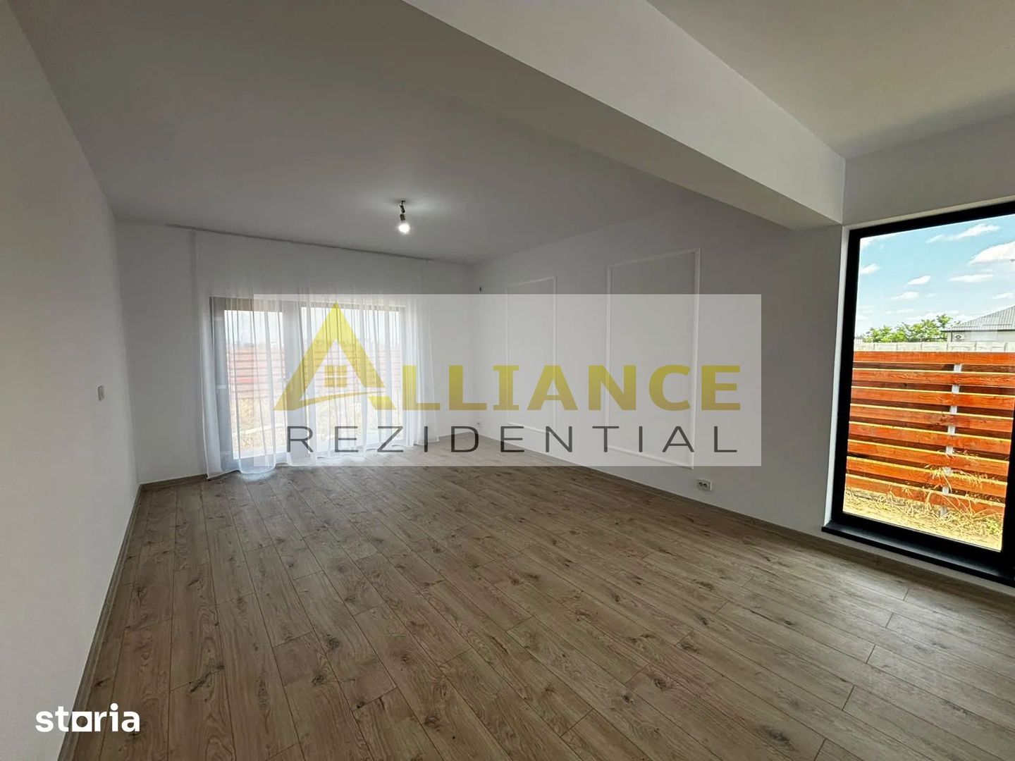 casa  de vanzare - Poză 3