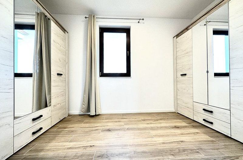 Prima inchiriere - suprafață generoasa -Dumbravita - Poză 10