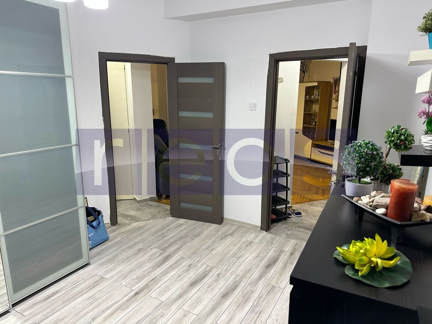 APARTAMENT 2 CAMERE ULTRA CENTRAL - Poză 6