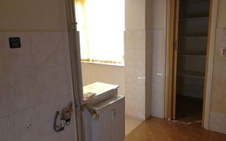 Apartament de vanzare Lujerului, metrou,decomandat,spatios,deosebit - Poză 9