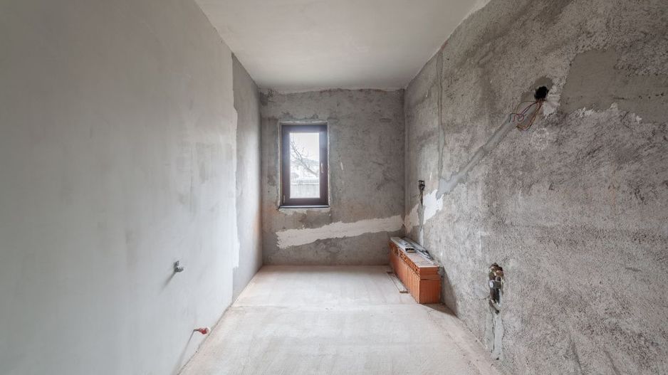 Casa sptioasa cu potential real in Maracineni la 5 pasi de Pitesti-Arges! - Poză 13