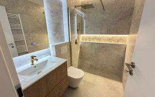 Apartament deosebit cu 3 camere in Centrul Timisoarei - Poză 15