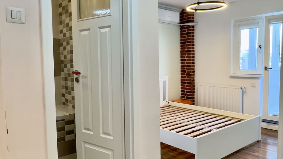 Apartament 3 camere V.V. Stanciu 7 | Timpuri Noi | Renovat - centrala termica. - Poză 15