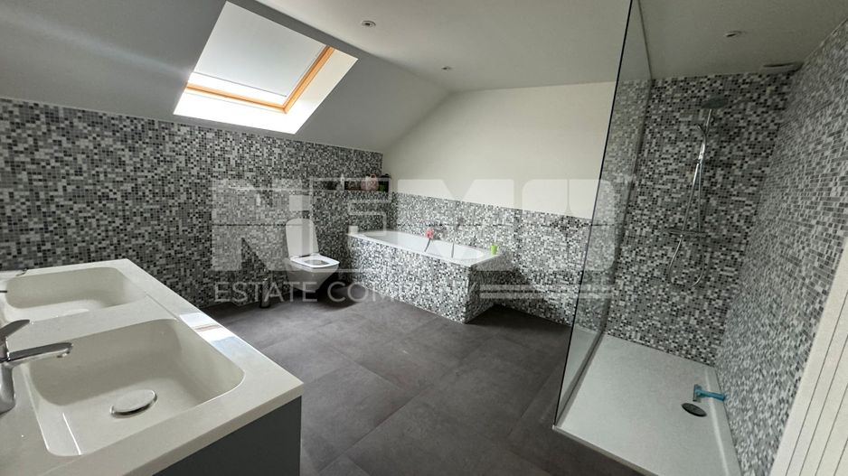 CASĂ DE VIS DE VÂNZARE | BOSANCI, SUCEAVA | Pret: 260.000€ - Poză 19