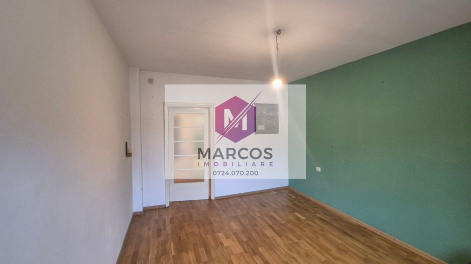 Vand casa 2 camere Moroasa - Poză 1