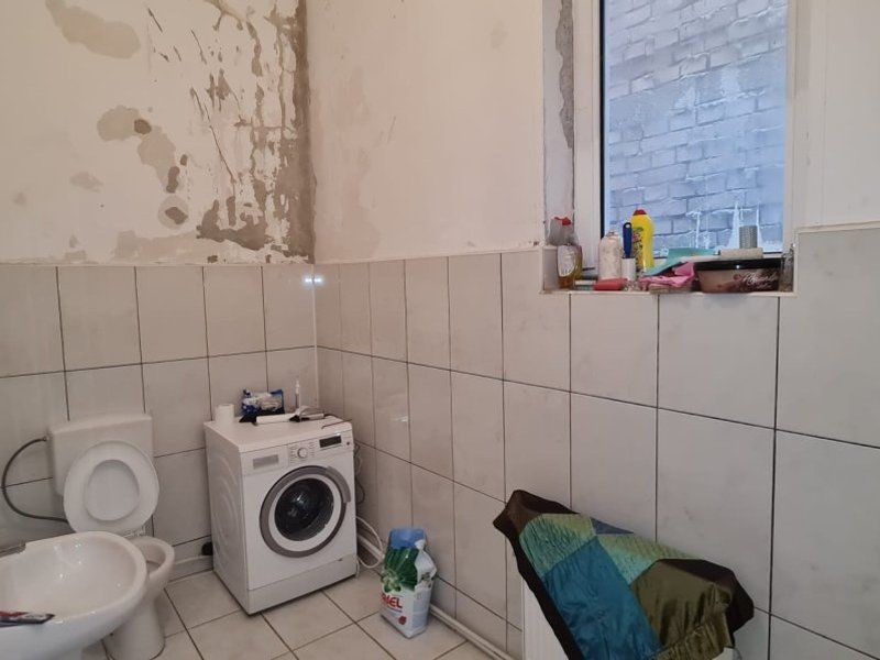 Vila cu piscina, 950  mp teren -  Piata Centrala, str. Posta Veche - Poză 8