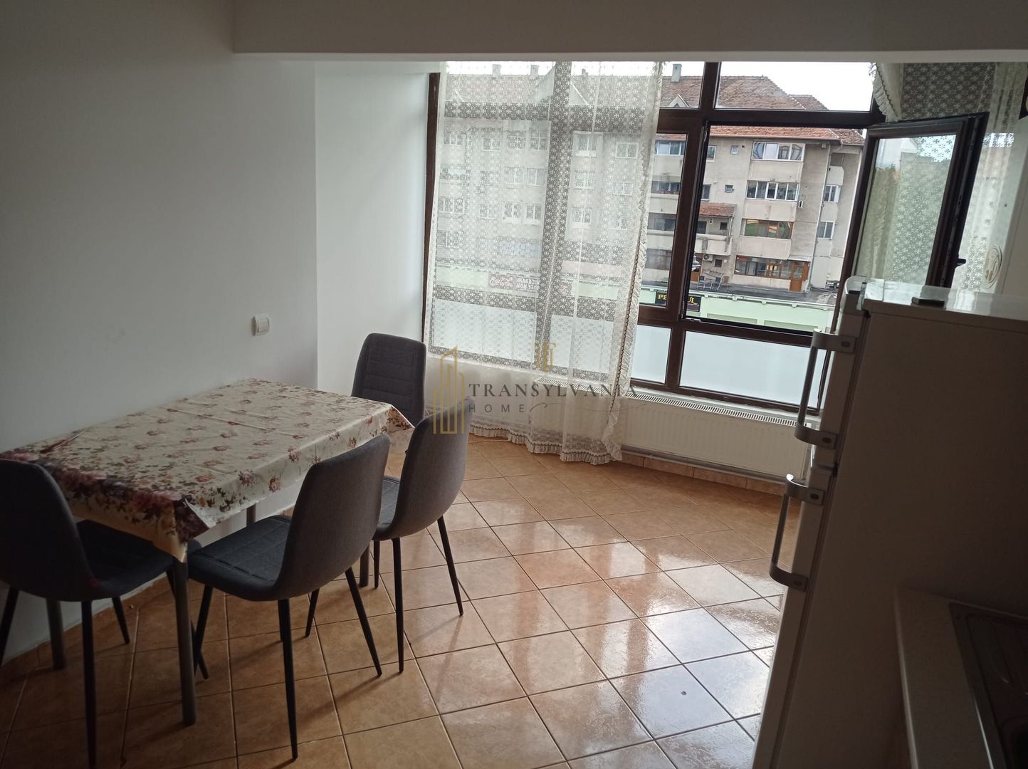 Apartament 2 camere de închiriat – zonă centrală - Poză 5